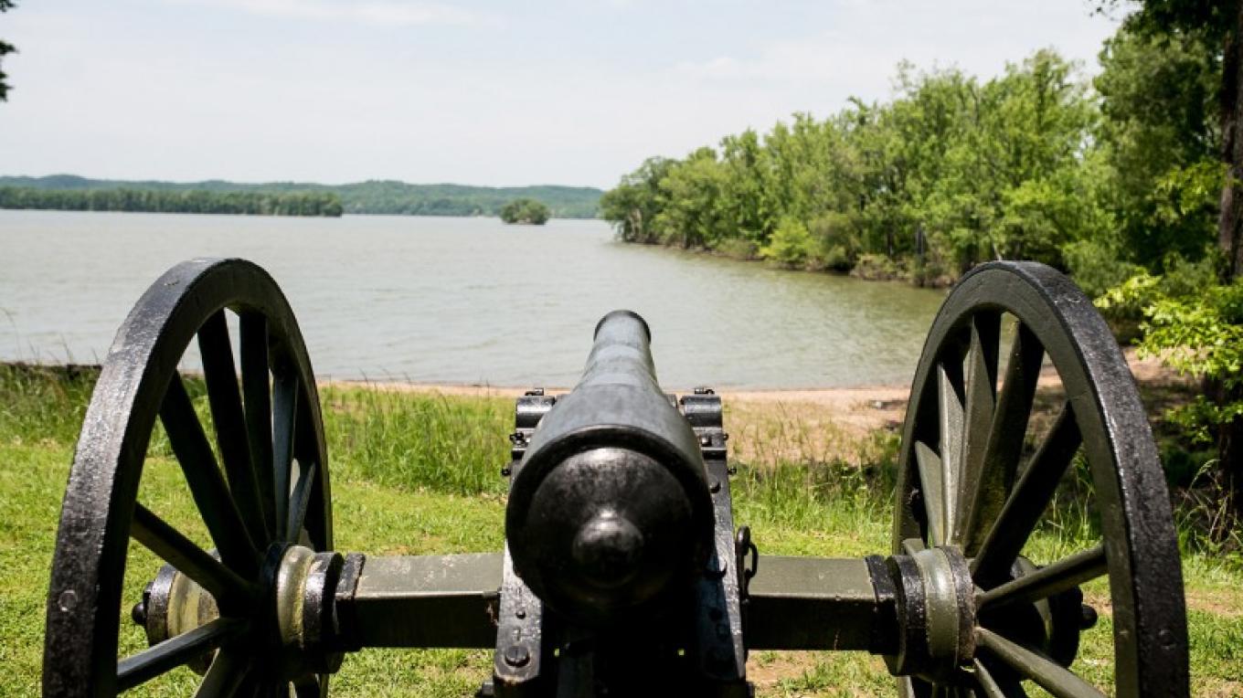 Historic cannon overlooking the Tennessee River near New Johnsonville, Tennessee